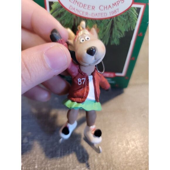 Hallmark reindeer Champs dancer 1987 ornament Xmas decor - Picture 2 of 4